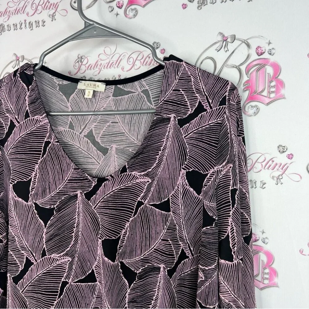 Laura top leaves Black and Pink Leaf Pattern Blouse